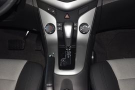2013款雪佛兰科鲁兹1.8L