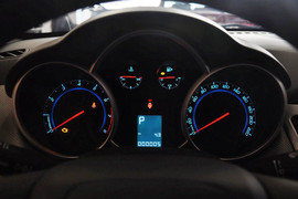2013款雪佛兰科鲁兹1.8L