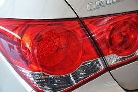 2013款雪佛兰科鲁兹1.8L