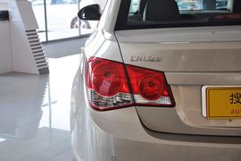 2013款雪佛兰科鲁兹1.8L