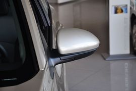 2013款雪佛兰科鲁兹1.8L