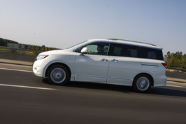 2012款进口日产贵士3.5L