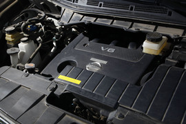 2012款进口日产贵士3.5L