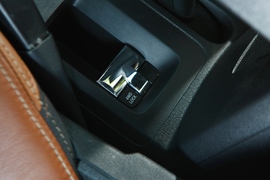 2014款Jeep指南者试驾