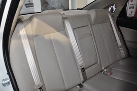 2014款长安逸动1.6L手动豪华型