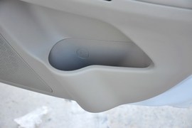 2014款长安逸动1.6L手动豪华型