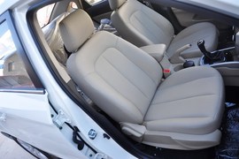 2014款长安逸动1.6L手动豪华型