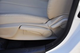2014款长安逸动1.6L手动豪华型