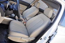 2014款长安逸动1.6L手动豪华型