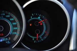 2014款长安逸动1.6L手动豪华型
