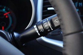 2014款长安逸动1.6L手动豪华型