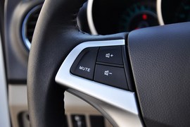 2014款长安逸动1.6L手动豪华型