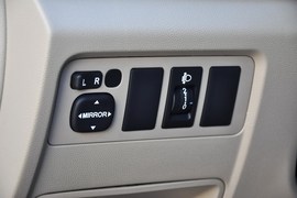 2014款长安逸动1.6L手动豪华型