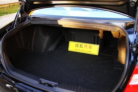 2013款红旗H7