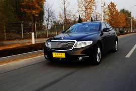 2013款红旗H7