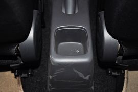 2013款长安铃木雨燕1.5L运动型MT
