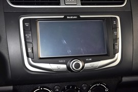 2013款长安铃木雨燕1.5L运动型MT