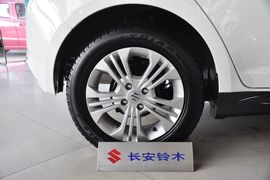 2013款长安铃木雨燕1.5L运动型MT