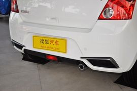 2013款长安铃木雨燕1.5L运动型MT
