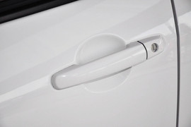 2013款长安铃木雨燕1.5L运动型MT