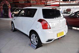 2013款长安铃木雨燕1.5L运动型MT