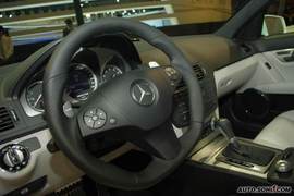 奔驰C63AMG