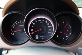 2014款东风悦达起亚新福瑞迪1.6L自动宁波试驾实拍