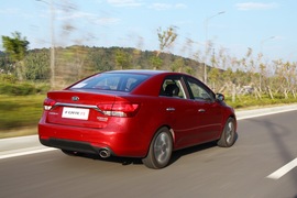 2014款东风悦达起亚新福瑞迪1.6L自动宁波试驾实拍