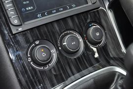 2013款标致3008
