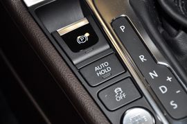 2012款大众迈腾四驱旅行车2.0TSI豪华型