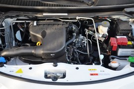 2013款铃木奥拓1.0L手动实用型