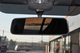 2013款铃木奥拓1.0L手动实用型