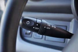 2013款铃木奥拓1.0L手动实用型