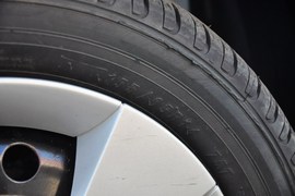 2013款铃木奥拓1.0L手动实用型