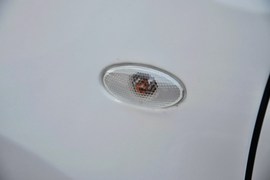 2013款铃木奥拓1.0L手动实用型