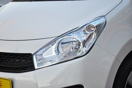 2013款铃木奥拓1.0L手动实用型