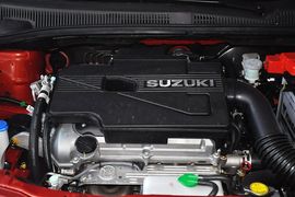 2013款铃木天语SX4酷锐1.6L自动灵动型