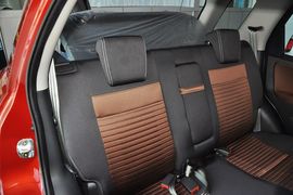 2013款铃木天语SX4酷锐1.6L自动灵动型