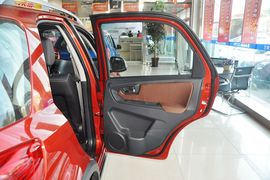 2013款铃木天语SX4酷锐1.6L自动灵动型