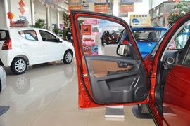 2013款铃木天语SX4酷锐1.6L自动灵动型