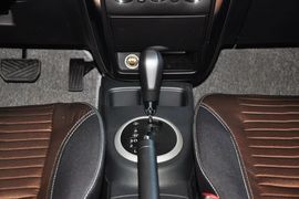 2013款铃木天语SX4酷锐1.6L自动灵动型