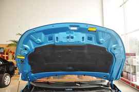 2014款比亚迪秦1.5T旗舰型