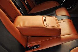 2014款比亚迪秦1.5T旗舰型