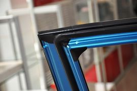 2014款比亚迪秦1.5T旗舰型