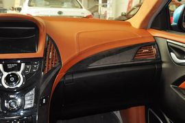 2014款比亚迪秦1.5T旗舰型