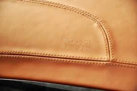 2014款比亚迪秦1.5T旗舰型