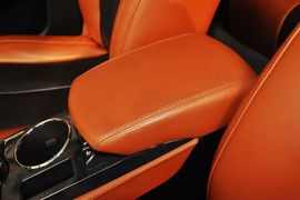 2014款比亚迪秦1.5T旗舰型