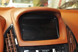 2014款比亚迪秦1.5T旗舰型