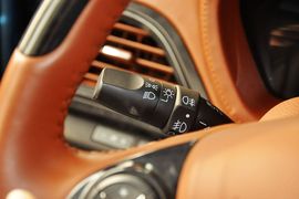 2014款比亚迪秦1.5T旗舰型