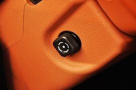 2014款比亚迪秦1.5T旗舰型